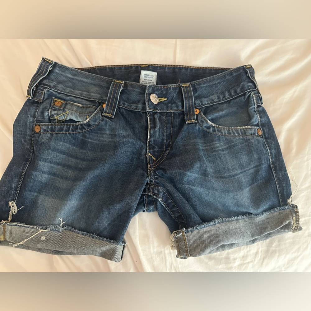 True Religion Jean shorts! Size 28